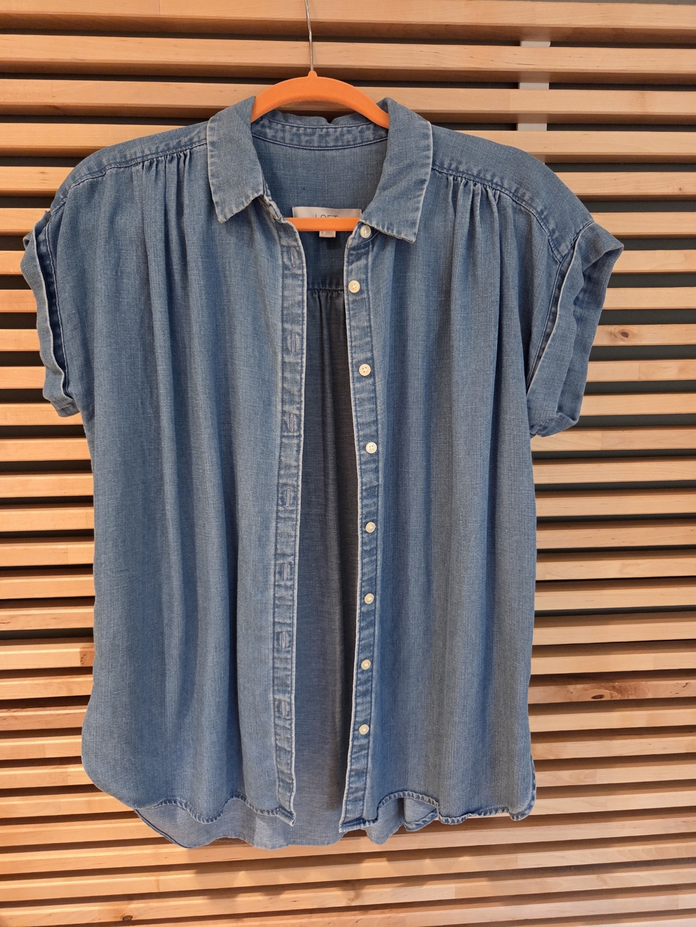 LOFT Light Blue Denim Button-Front Short Sleeve Shirt